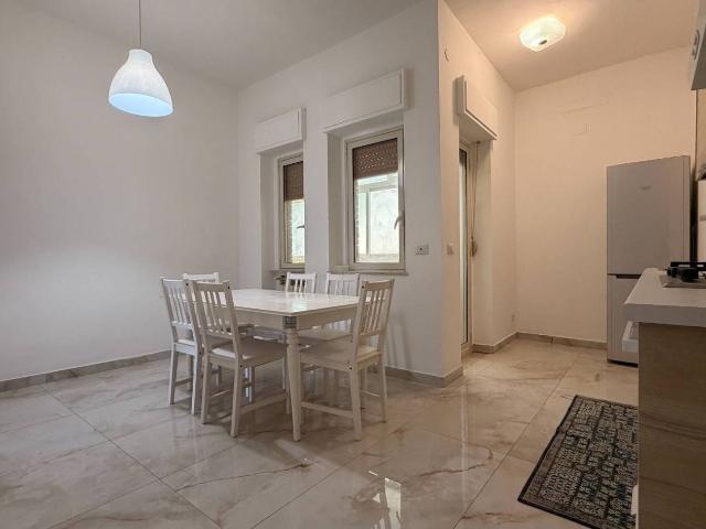 Stanza singola viale dei Tigli 10, Messina