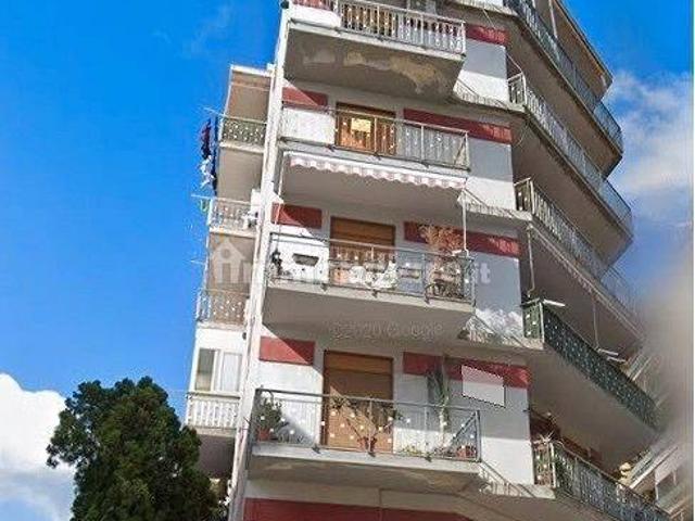 Stanza singola viale dei Tigli 13, Messina