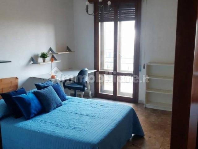 Stanza singola viale della Cittadella 49, Modena