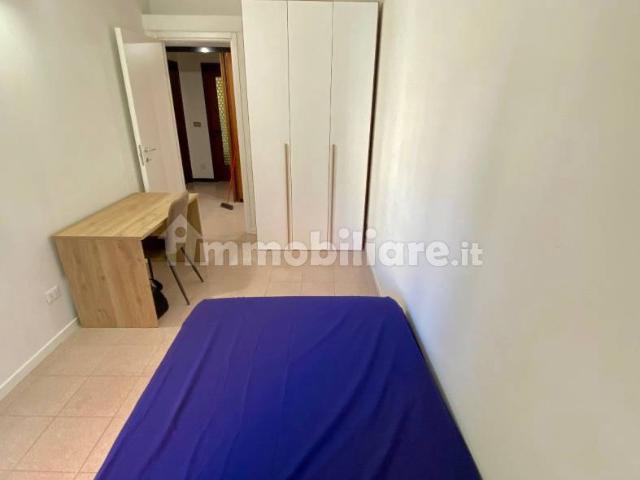 Stanza singola viale Edoardo Jenner 71, Milano