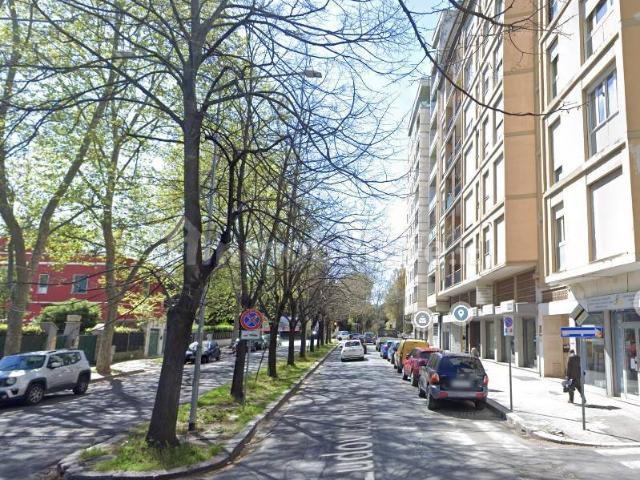 Stanza singola viale Francesco Petrarca 25, Latina