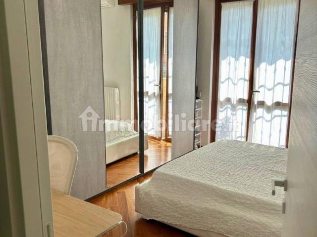 Stanza singola viale Fulvio Testi 46, Milano