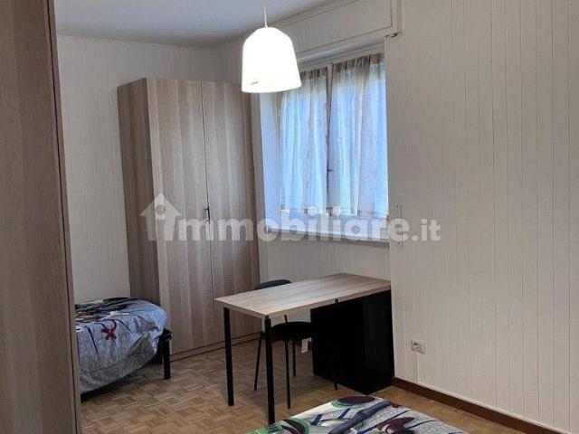 Stanza singola viale Giovanni Suzzani 294, Milano