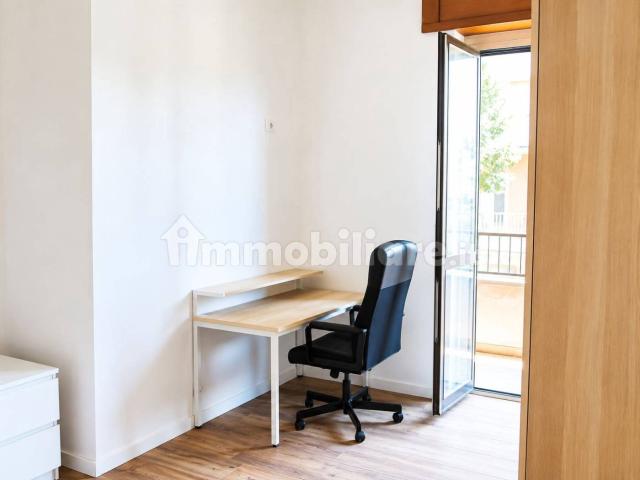 Stanza singola viale Giovanni Suzzani 295, Milano