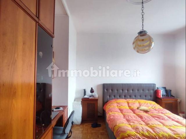 Stanza singola viale Giovanni Suzzani 2, Milano
