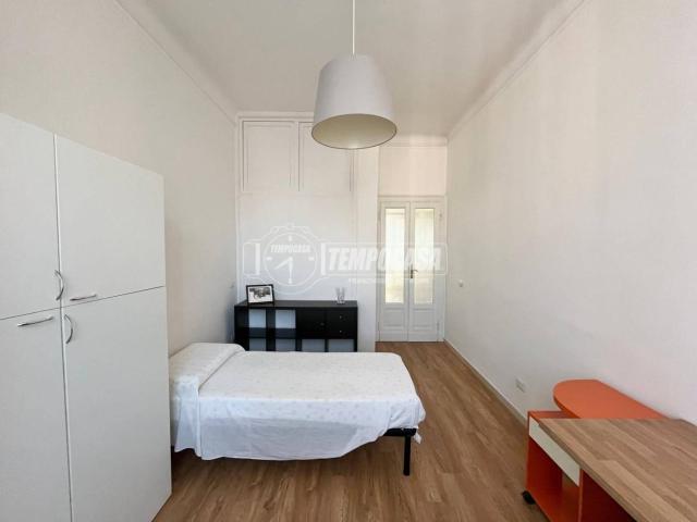 Stanza singola viale Lunigiana 10, Milano