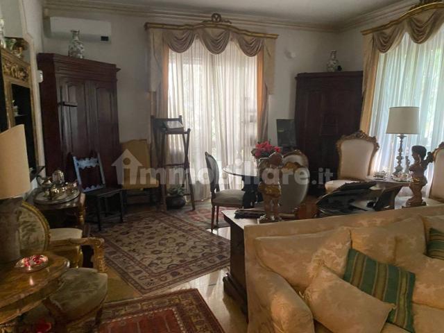 Stanza singola viale Parioli, Roma