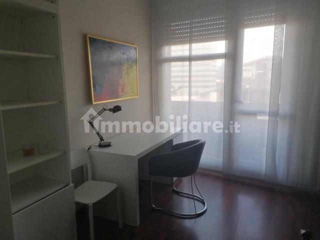 Stanza singola viale Renato Serra 7, Milano
