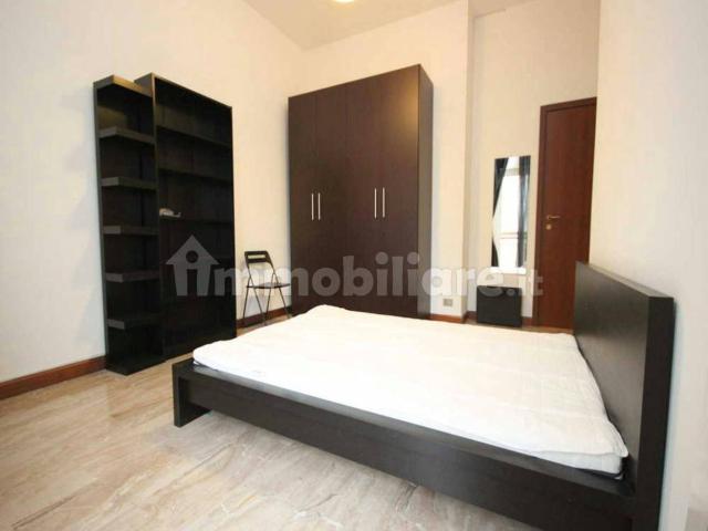 Stanza singola viale Sabotino, Milano