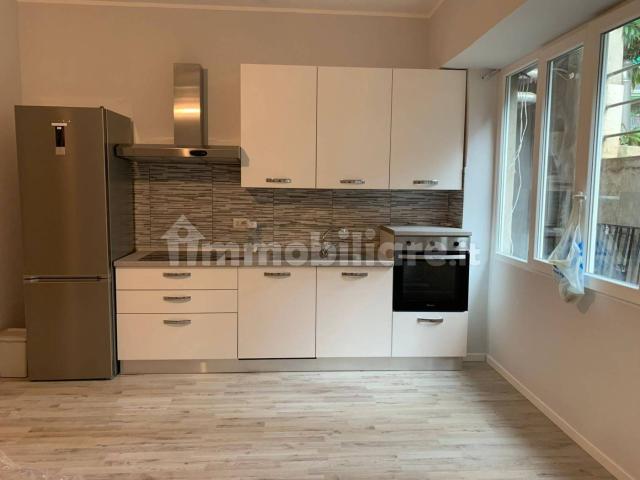 Stanza singola viale Sarca 91, Milano