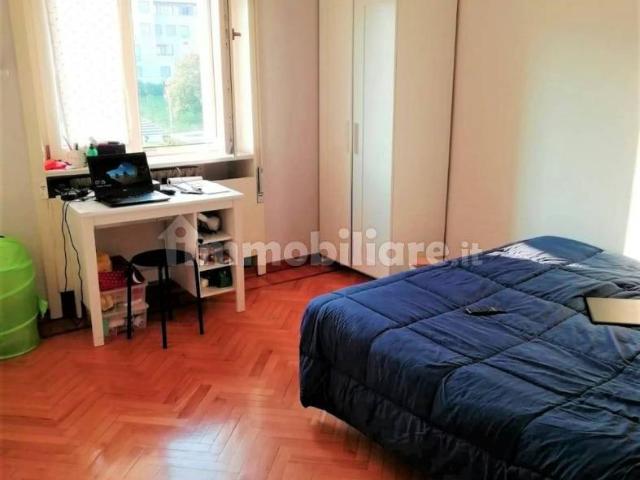 Stanza singola viale Sarca, Milano