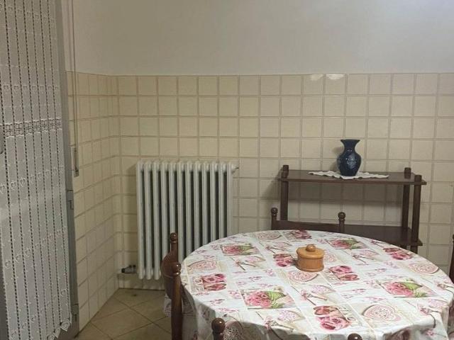 Stanza singola x studente uomo in appartamento