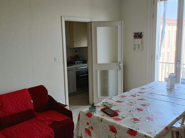 Stanza singola zona San pio Mantova