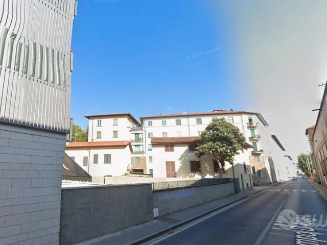 Stanza singola a campo di marte a 600 eu