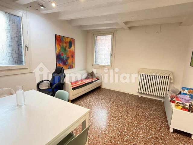 Stanza singola Contra' San Pietro, Vicenza