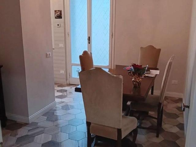 Stanza Singola con Bagno Privato a Bellariva