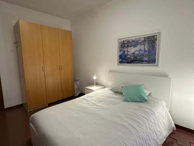 Stanza singola con terrazzo