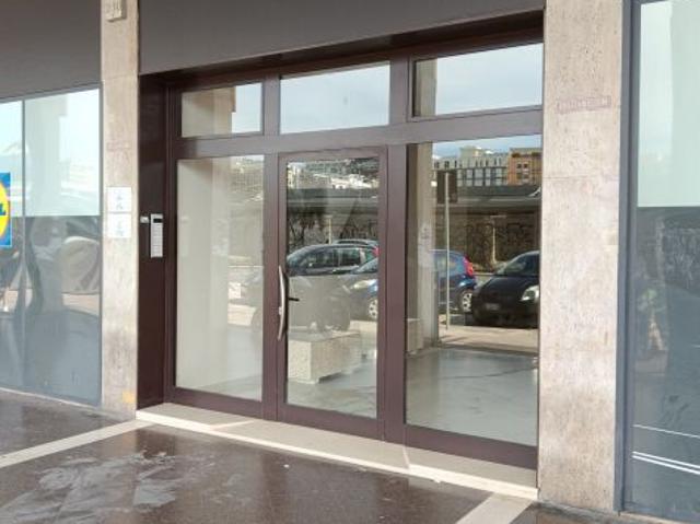 Stanza singola e doppia in affitto a studenti in via Capruzzi/stazione