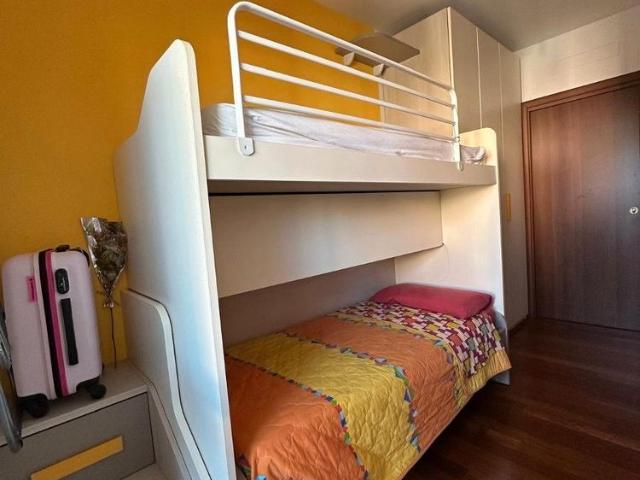 Stanza singola in via Aguilhon Monza
