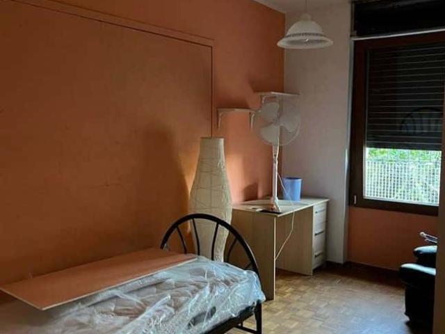 STANZA SINGOLA IN VIA SANTI 5 MILANO