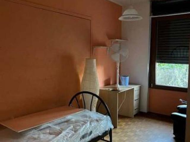 STANZA SINGOLA IN VIA SANTI 5 MILANO