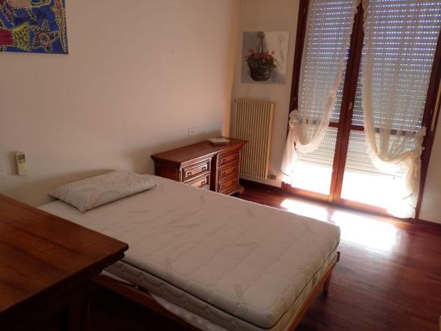 Stanza singola in zona Monatanara in appartamento condiviso