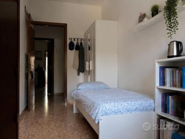 Stanza singola in zona Pilastro spese comprese