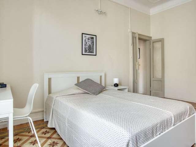 Stanza singola in affitto in appartamento con due camere da letto a Milano