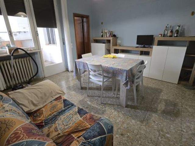 stanza singola in appartamento zona universitaria