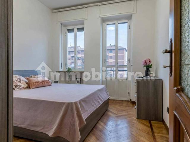 Stanza singola largo Vulci, Milano