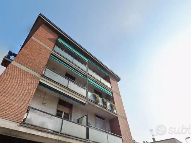 Stanza singola libera subito a Monza