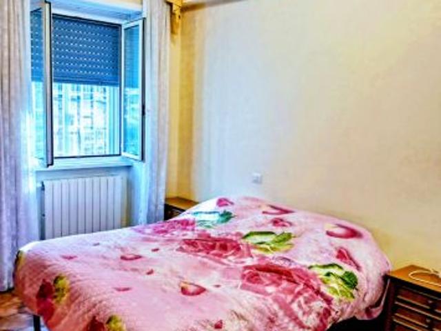 STANZA SINGOLA PER STUDENTESSA O LAVORATRICE DONNA
