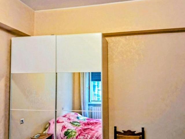 Stanza singola per studentessa o lavoratrice donna