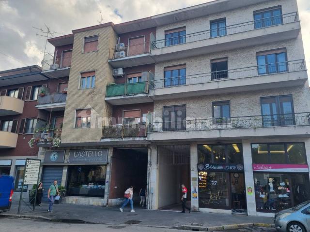 Stanza singola piazza Castello 7, Cologno Monzese