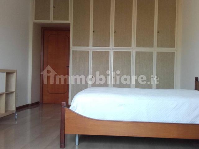 Stanza singola piazza dello Spirito Santo, Pescara