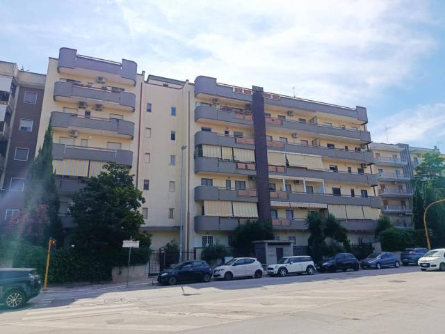 Stanza singola Poggiofranco, Bari