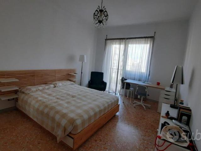Stanza per studentesse zona salesiani/cinecitta