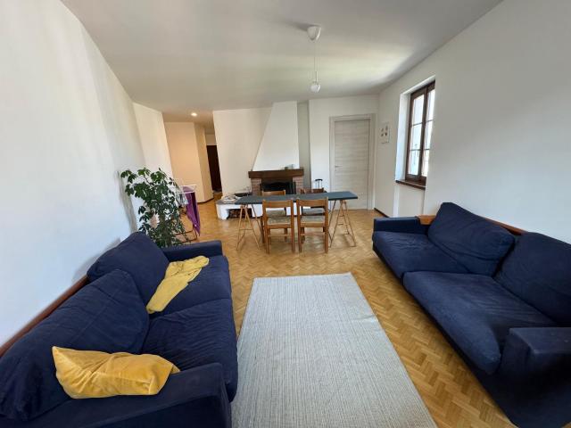 Stanza per studenti a Mendrisio 100 mt dall'accademia CON BAGNO PRIVATO 750 fr