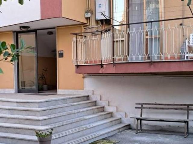Stanza tripla Vico detto Emanuele 29, Napoli