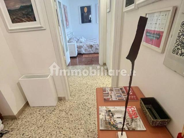 Stanza tripla via Luigi Pasteur 32, Terni