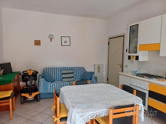 Stanza vista mare