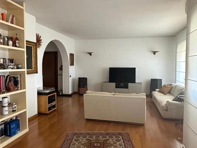 Stanza x Policlinico Gemelli/St'andrea 550,00