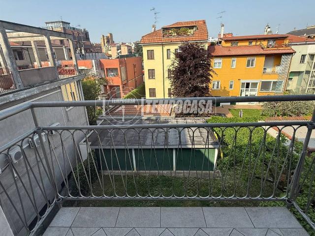 Stanza/Camera in affitto a Milano