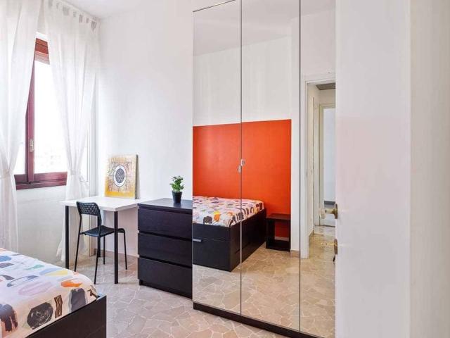 Stanza/Camera in affitto a Milano