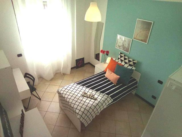 Stanza/Camera in affitto a Brescia