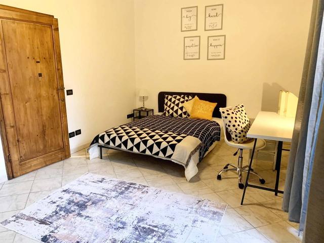 Stanza/Camera in affitto a Firenze