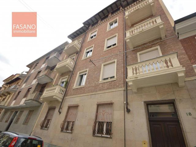 Stanza/Camera in affitto a Torino
