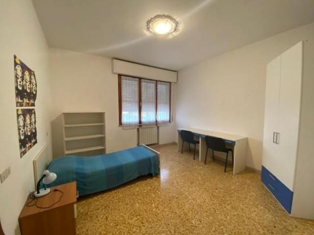 Stanza/Posto Letto in affitto a Pisa 100 mq Rif: 1424501