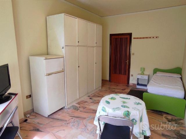Stanze femminili full comfort, anche pochi mesi