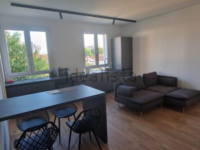 Stanze in affitto di m² in Vicolo Giuseppe Perin